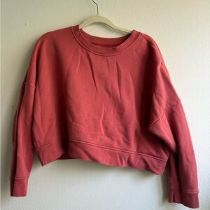 Madewell Crop Crewneck Sweatshirt in Brick Red